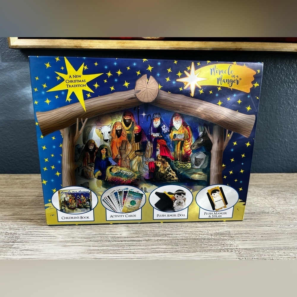 NEW NEVER USED!!! Miracle In A Manger Gift Set